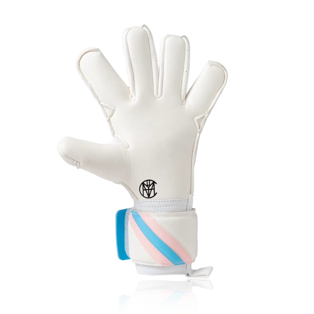 CRKSOLY, cvy, LA soccer, LAFC, soccer goalkeeper glove, best gk gloves, gku, gku gloves, CVY, john mccarthy